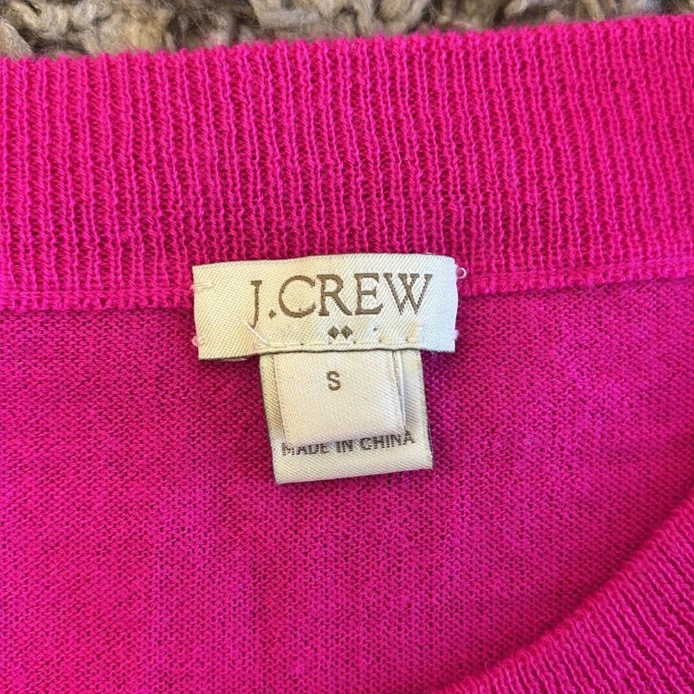 J‎ Crew Crew Neck Pull Over Merino Wool Blend Sweater in Hot Pink Size S
